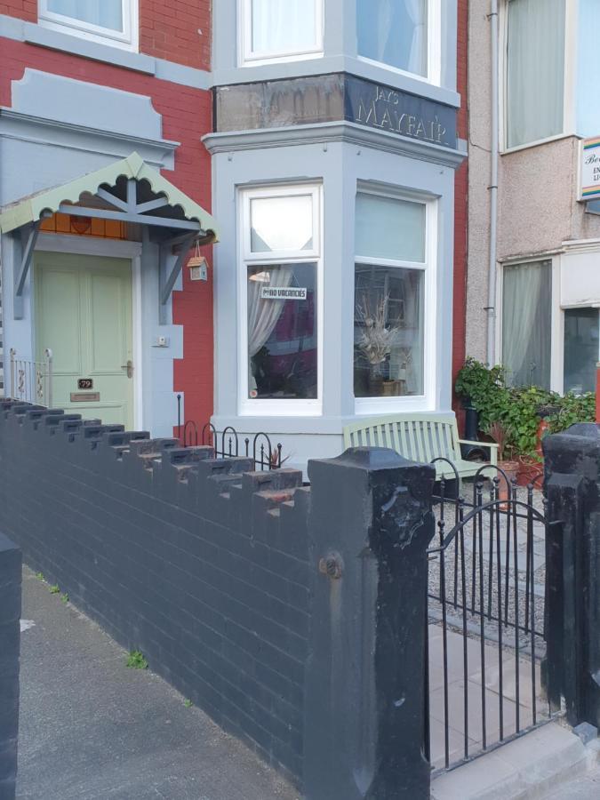 J'S Mayfair Guest House Blackpool Exterior photo